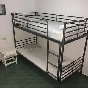 Hostel Easy Spain