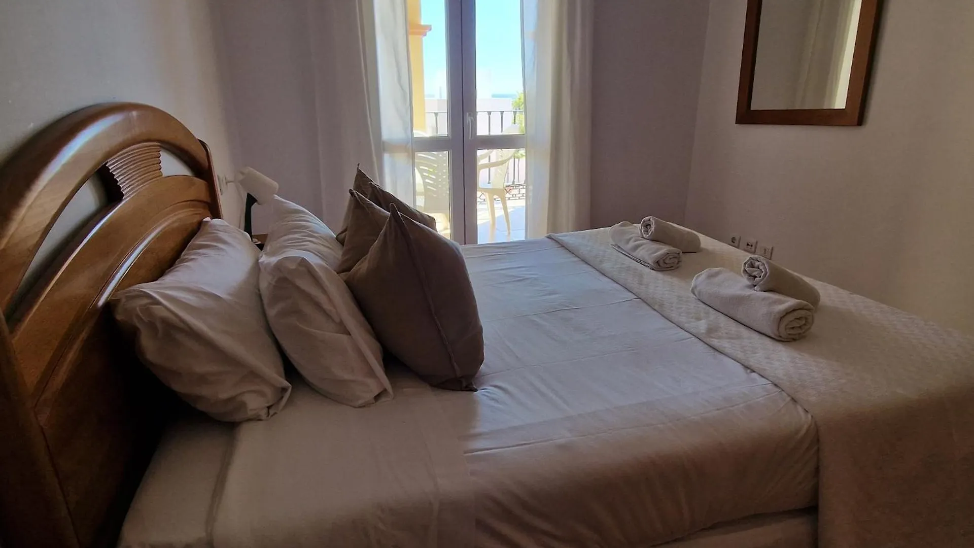 Apartamentos Latin Nerja Spagna