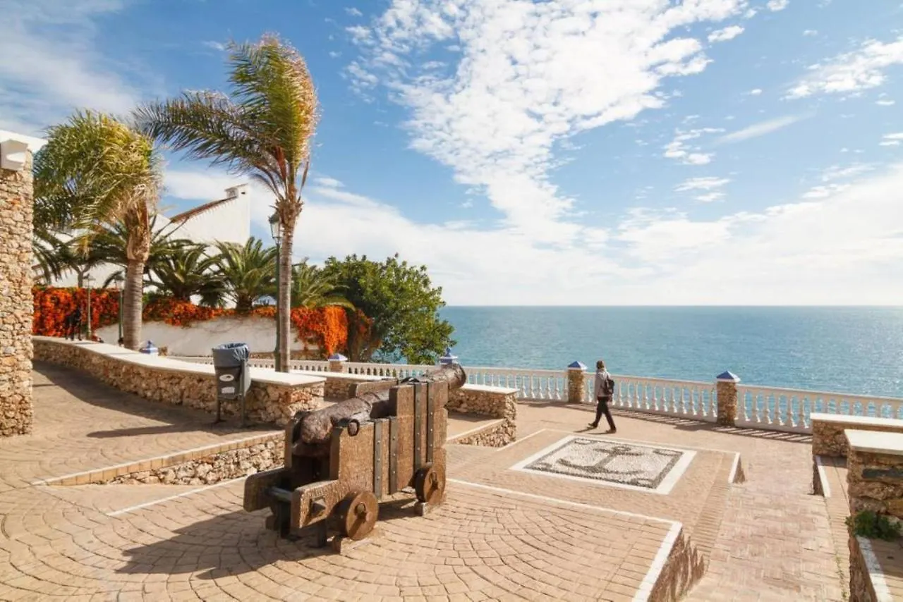 Aparthotel Apartamentos Latin Nerja